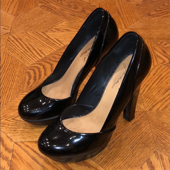 Badgley Mischka Platform Pumps - Picture 3 of 5